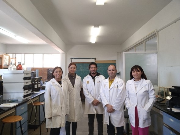 Investigadores UG desarrollan tecnolog&iacute;a sostenible para el tratamiento de agua con luz solar (1)