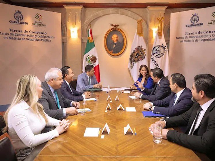 Guanajuato y San Luis Potos&iacute; suscriben convenio sobre seguridad