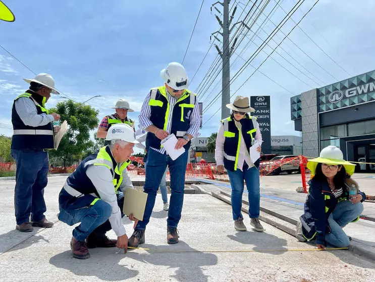 Avanza la construcci&oacute;n de bulevar Villas de Irapuato