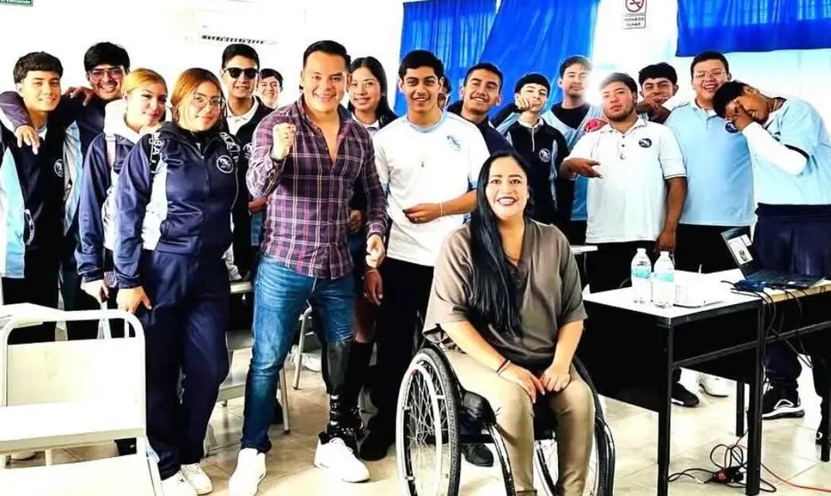 Secretar&iacute;a de Derechos Humanos de Guanajuato imparte cursos a docentes y alumnos de CECyTE Silao
