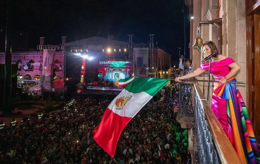 Ale Guti&eacute;rrez encabeza en Le&oacute;n el festejo del Grito de Independencia