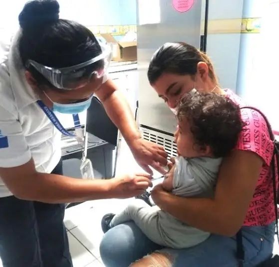 Salud Guanajuato supera metas en vacunaci&oacute;n infantil