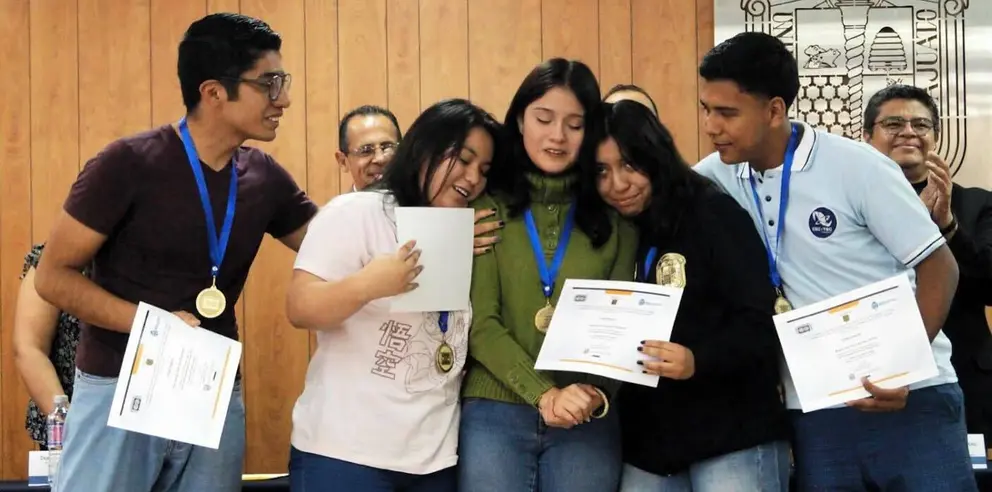 Seleccionan estudiantes de prepa que representar&aacute;n a Guanajuato en Olimpiada Nacional de Biolog&iacute;a