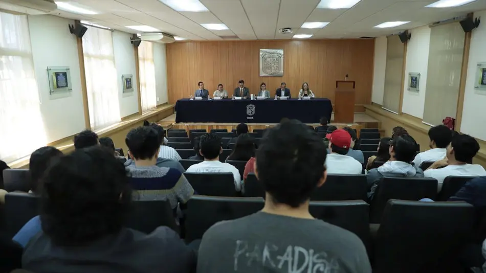 Inicia en UG semana de innovaci&oacute;n, emprendimiento e investigaci&oacute;n