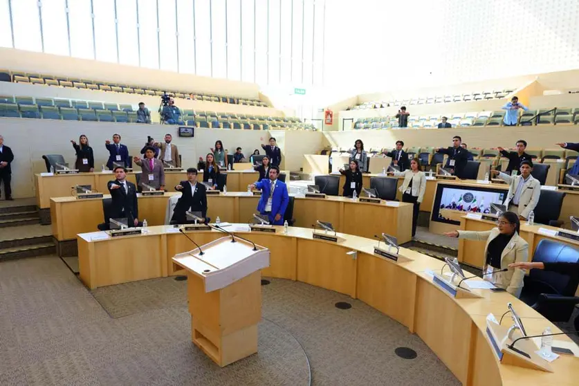 Sesiona el Parlamento de los J&oacute;venes en el Congreso del Estado de Guanajuato