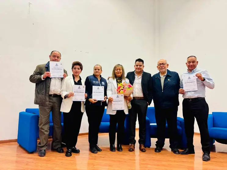reconocen-a-personal-de-salud