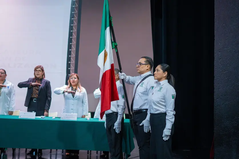 344 nuevos especialistas se suman al equipo del IMSS en Guanajuato.