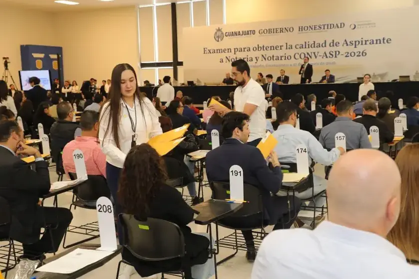 241 aspirantes presentan examen para titulares de notar&iacute;as en Guanajuato