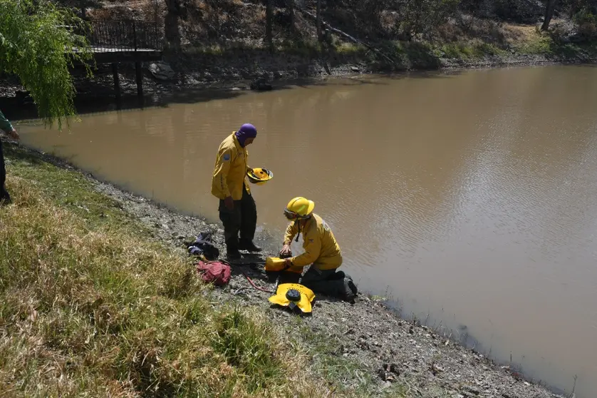 Como parte de la estrategia de vigilancia en los 46 municipios, se verifica el estado de los cuerpos de agua con mayor afluencia de visitantes para prevenir accidentes.