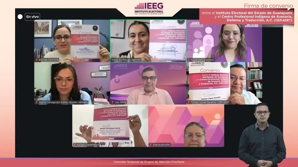 Momento de la firma virtual del convenio, con la participaci&oacute;n de la consejera presidenta del IEEG, Brenda Canchola, y el presidente del Consejo Directivo del CEPIADET, Tom&aacute;s L&oacute;pez Sarabia, entre otros funcionarios y asistentes.