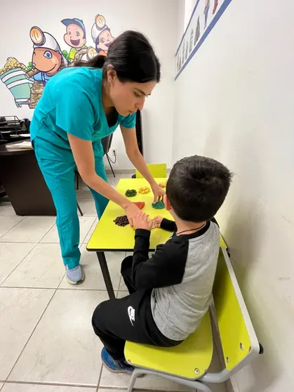 A trav&eacute;s del Centro Regional de Desarrollo Infantil (CEREDI), especialistas brindan terapias de estimulaci&oacute;n y lenguaje a menores detectados con riesgos en su crecimiento.