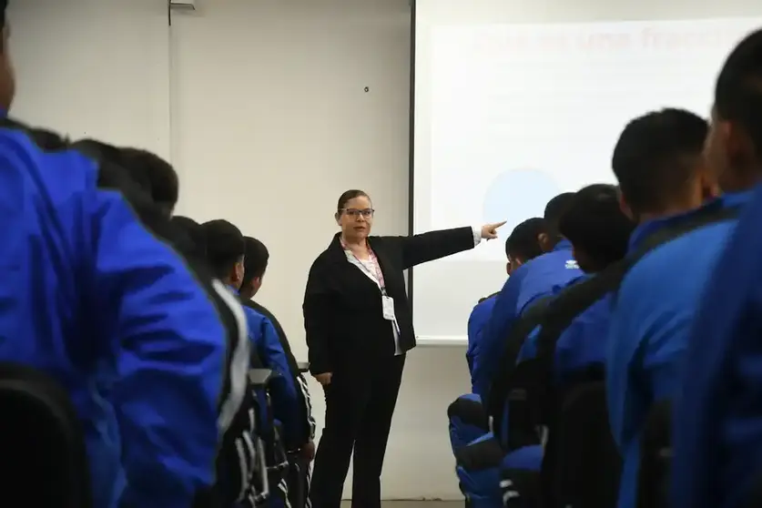 Reconoce Seguridad Guanajuato el papel de docentes en la reintegraci&oacute;n social de j&oacute;venes