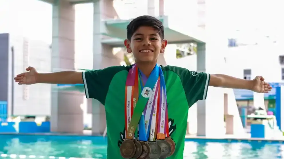 El clavadista leon&eacute;s Iker Mauricio Cruz ya sue&ntilde;a con participar en olimpiadas
