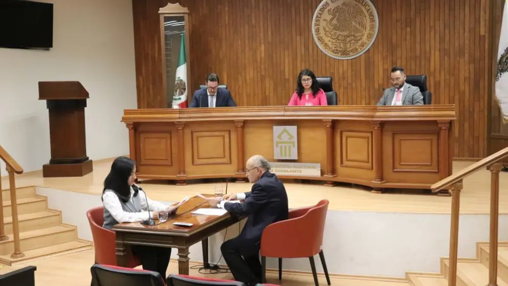 TEEG resuelve Procedimiento Especial Sancionador en sesi&oacute;n p&uacute;blica