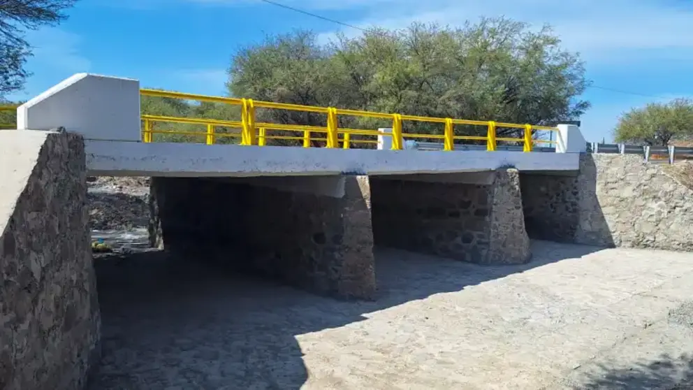 Realiza SOP mantenimiento a puentes de 11 municipios