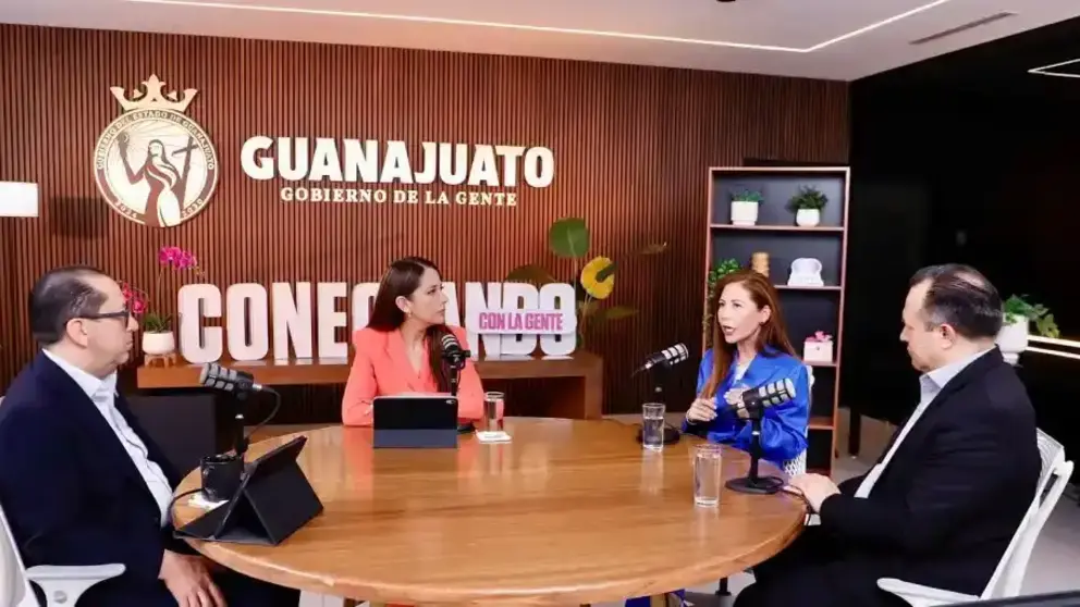 Libia Dennise reporta liderazgos de Guanajuato en el sector Salud