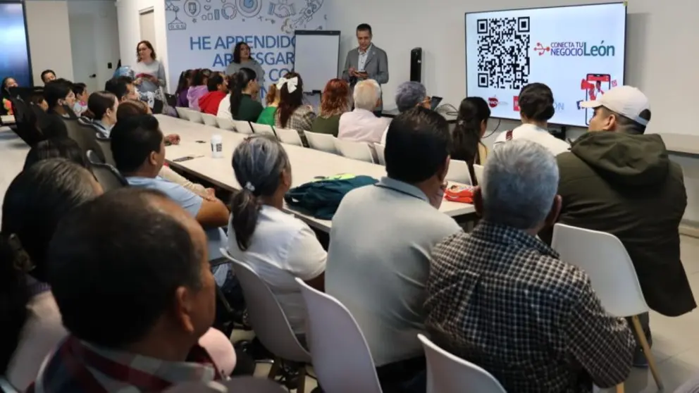 Se capacitan emprendedores para exponer en el festival Vive Le&oacute;n