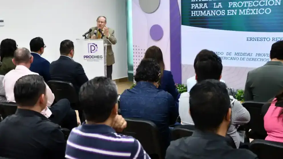 Procuradur&iacute;a de los Derechos Humanos de Guanajuato presenta conferencia del especialista Ernesto Rey Cantor