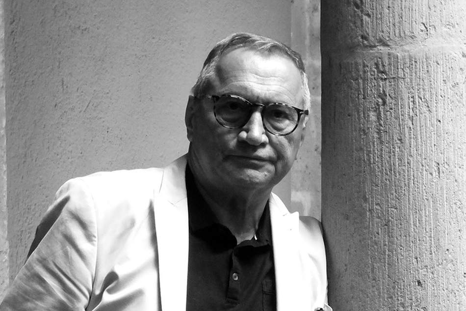 Dino Flamand, Rumania