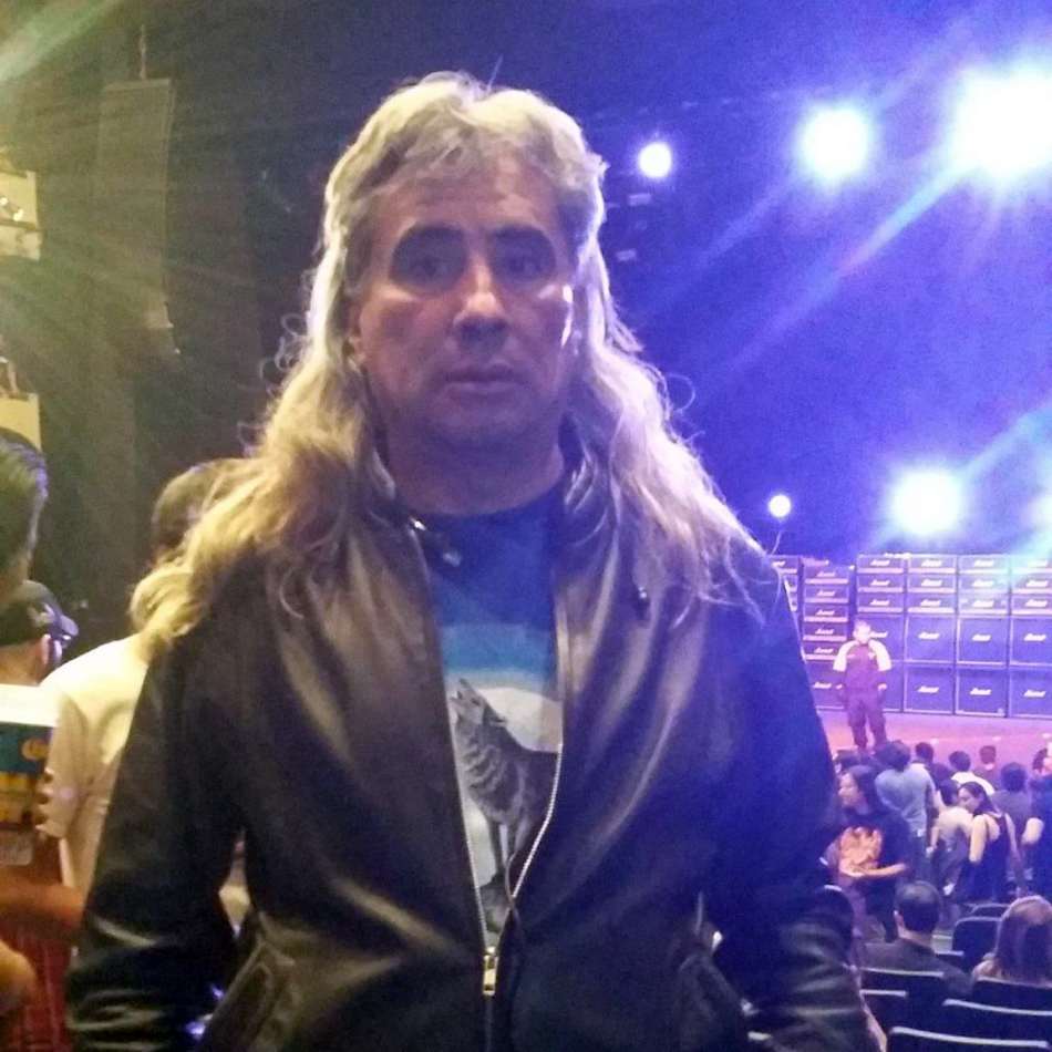 El que esto escribe, Teatro Diana, 2015- Al fondo, la torre de amplificadores de Malmsteen