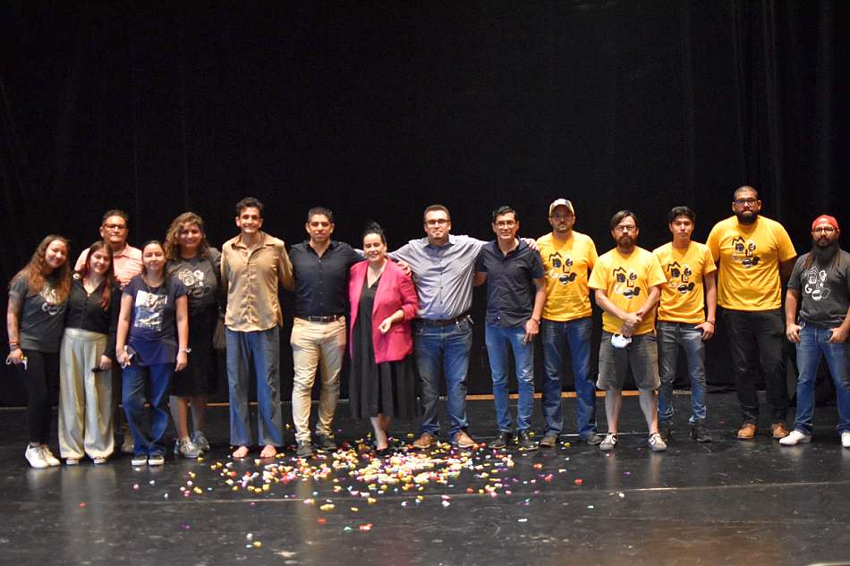 Con el equipo del Centro Cultural Paso del Norte