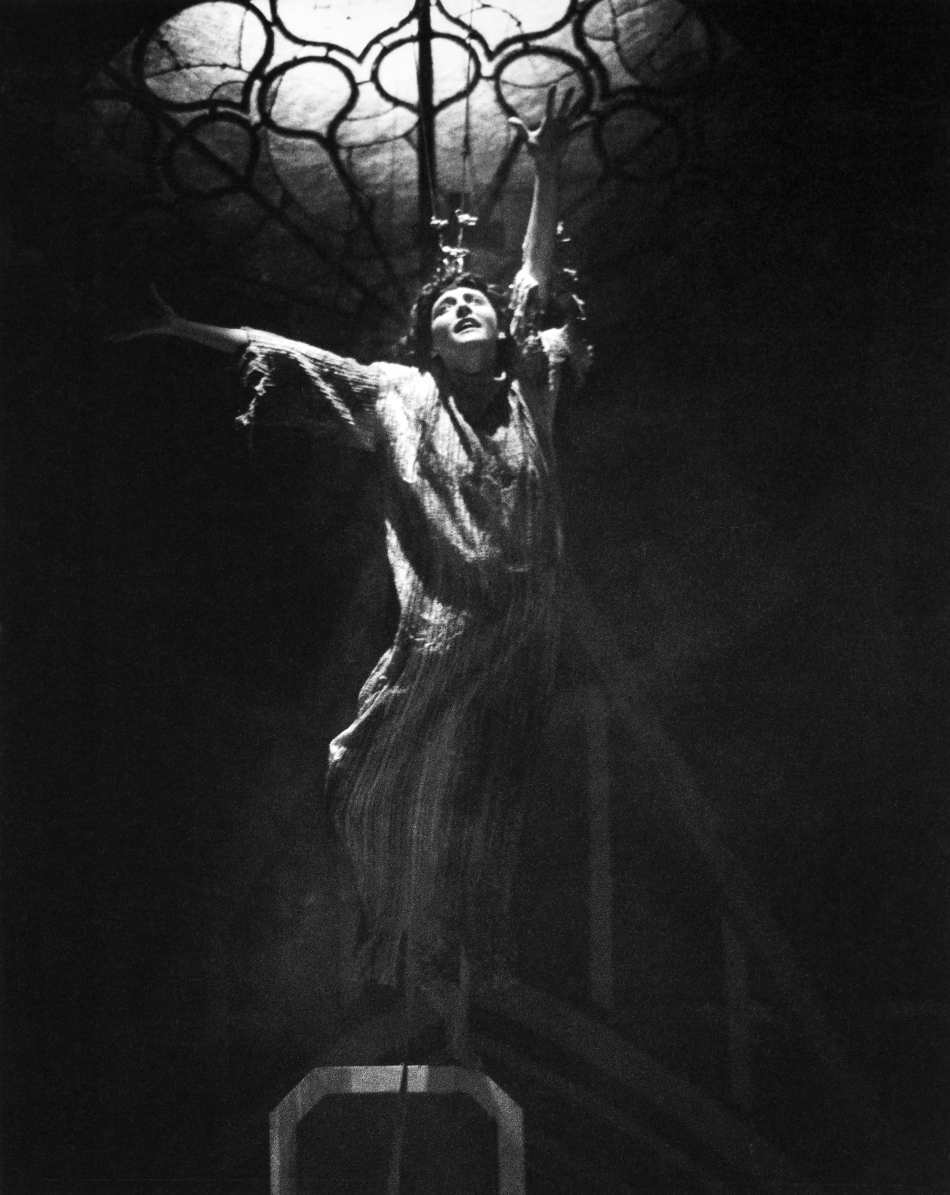 Juana de Arco en la hoguera_Rogelio Cuellar_FIC1989